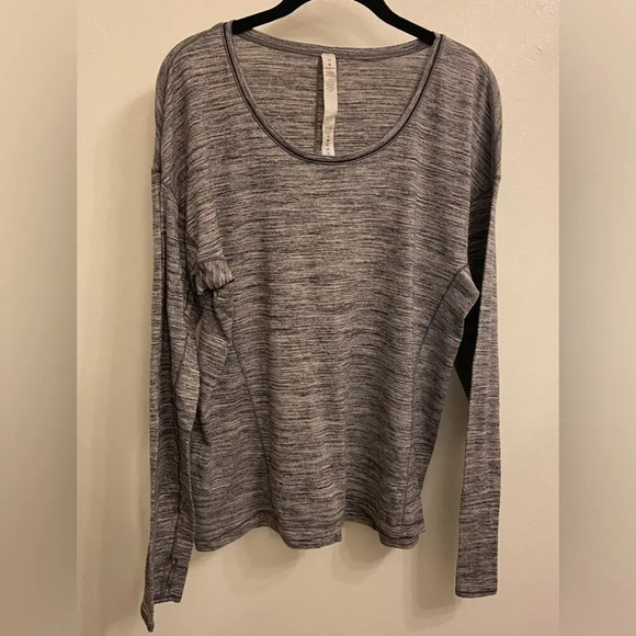 Lululemon Long Sleeve Space Dye Black & White Long Sleeve Size 10 - Picture 1 of 5